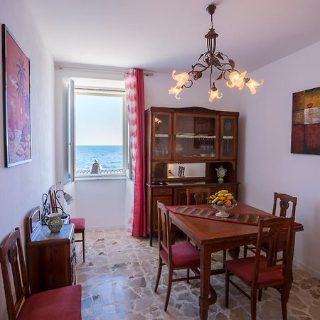 Maniace Sea View Apartment By Ortigia Apartments Syracuse Екстер'єр фото