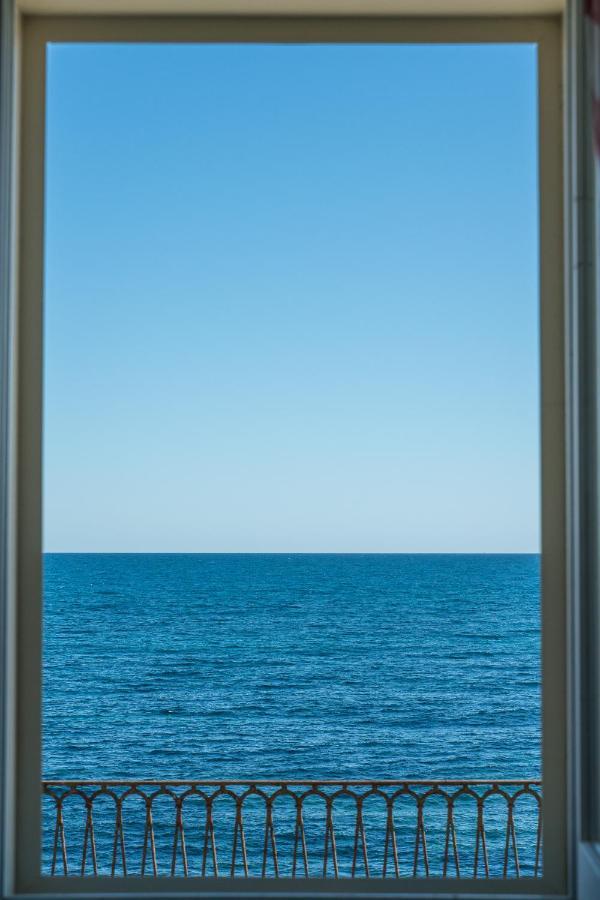Maniace Sea View Apartment By Ortigia Apartments Syracuse Екстер'єр фото